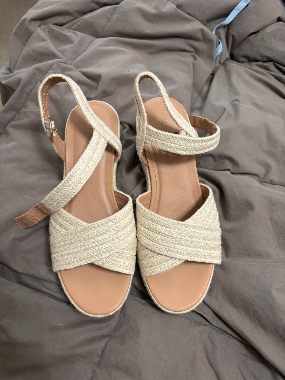 Old Navy Braided Cream Slingback Sandals